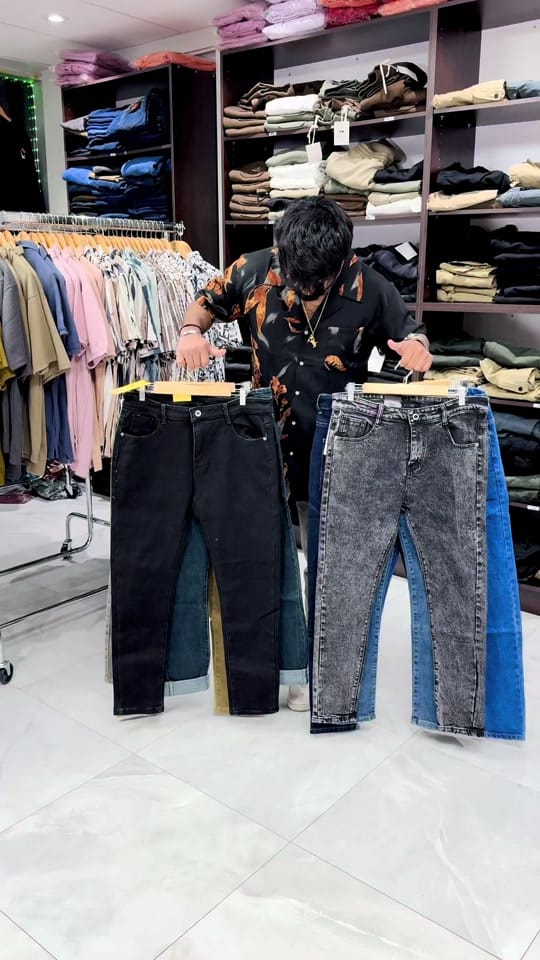 Post 7 by LOOKS 🤙🏻 on TikTok (video)