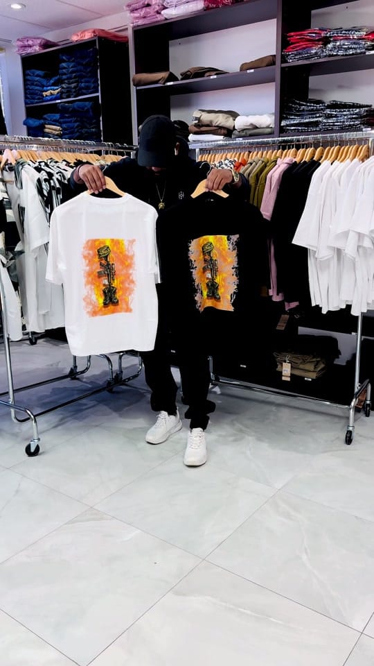 Post 1 by LOOKS 🤙🏻 on TikTok (video)