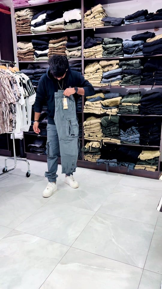 Post 9 by LOOKS 🤙🏻 on TikTok (video)
