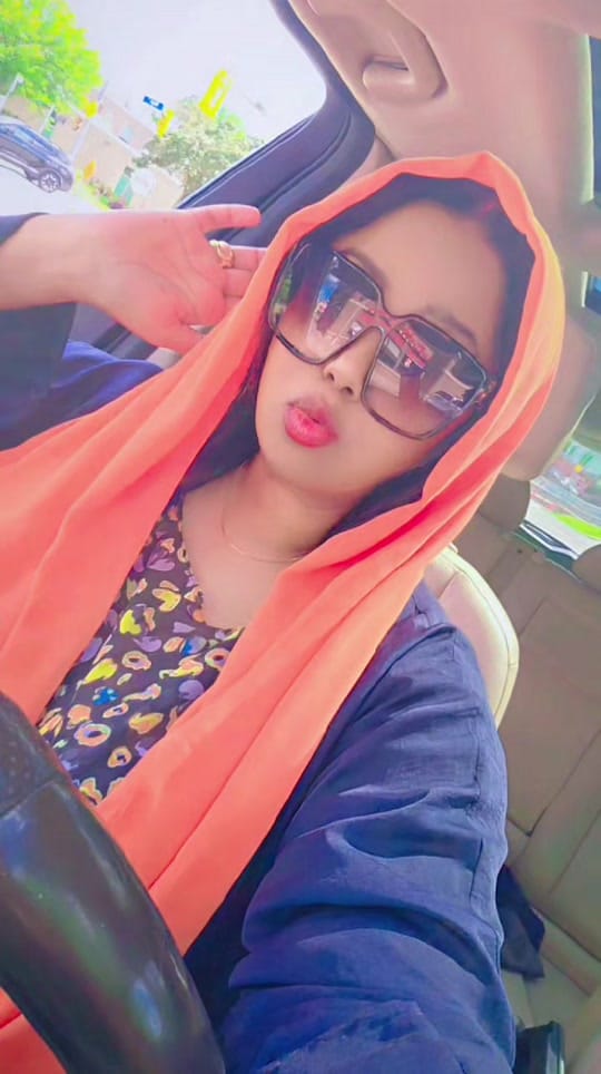 Post 2 by Yasmin Xurmo🇸🇴🇨🇦 on TikTok (video)