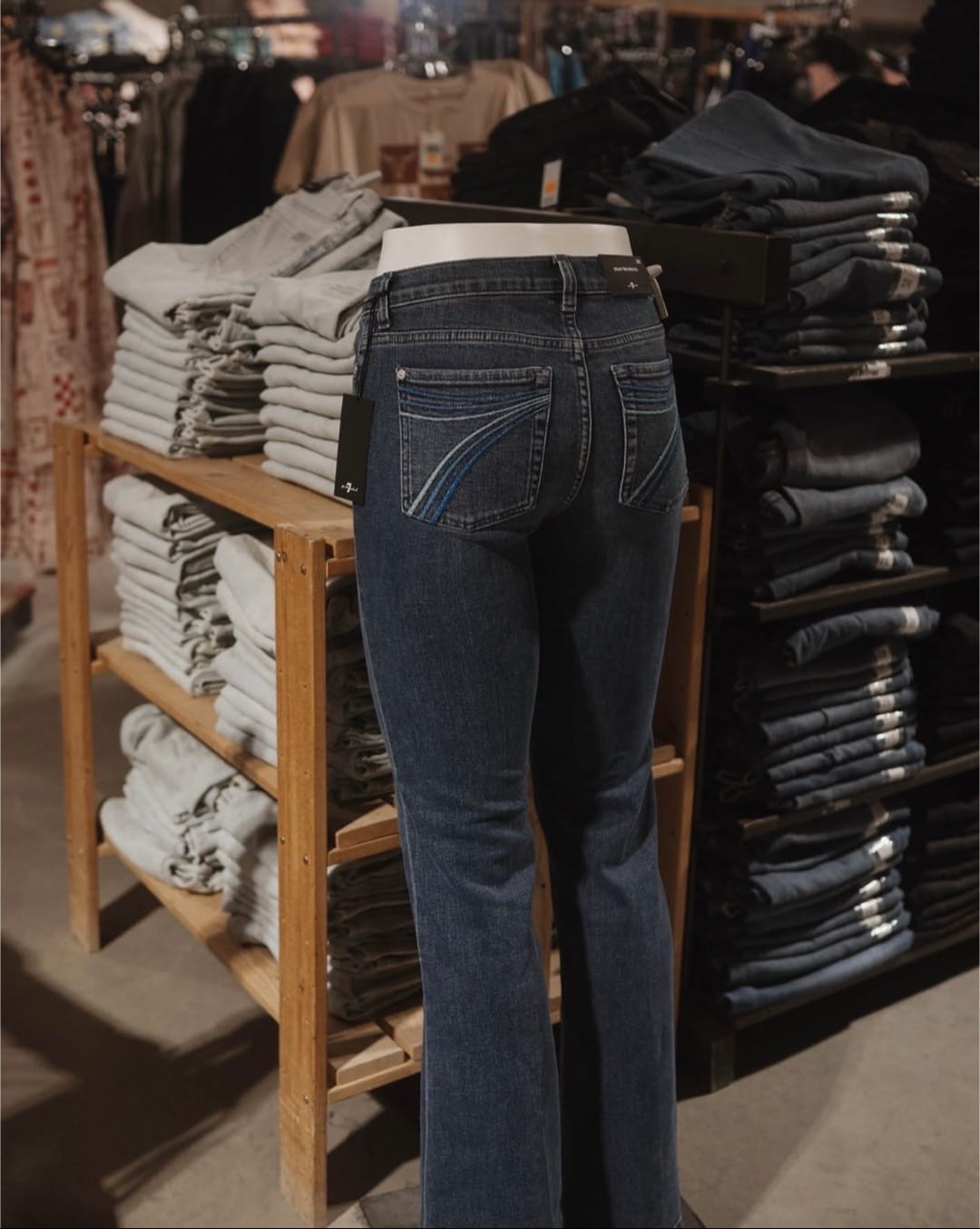 Post 4 by Irvine Tack on TikTok (video)