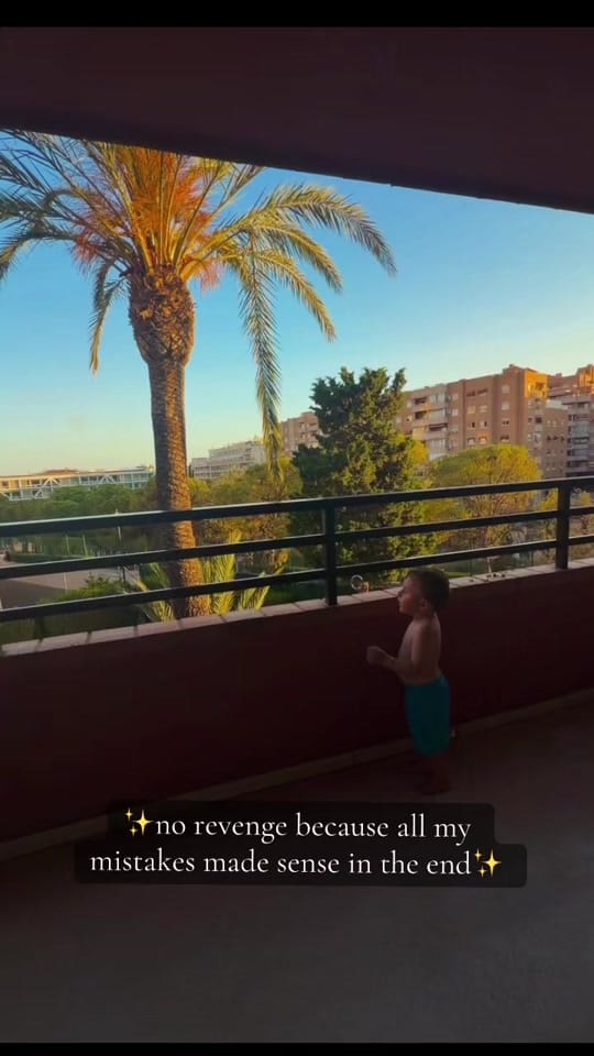 Post 4 by 𝓒𝓸𝓭𝔂//𝒥𝑜𝒾𝑒’𝓈 𝑀𝒶𝓂 on TikTok (video)