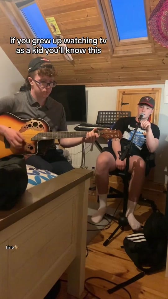 Post 4 by Paul n Ruairi on TikTok (video)