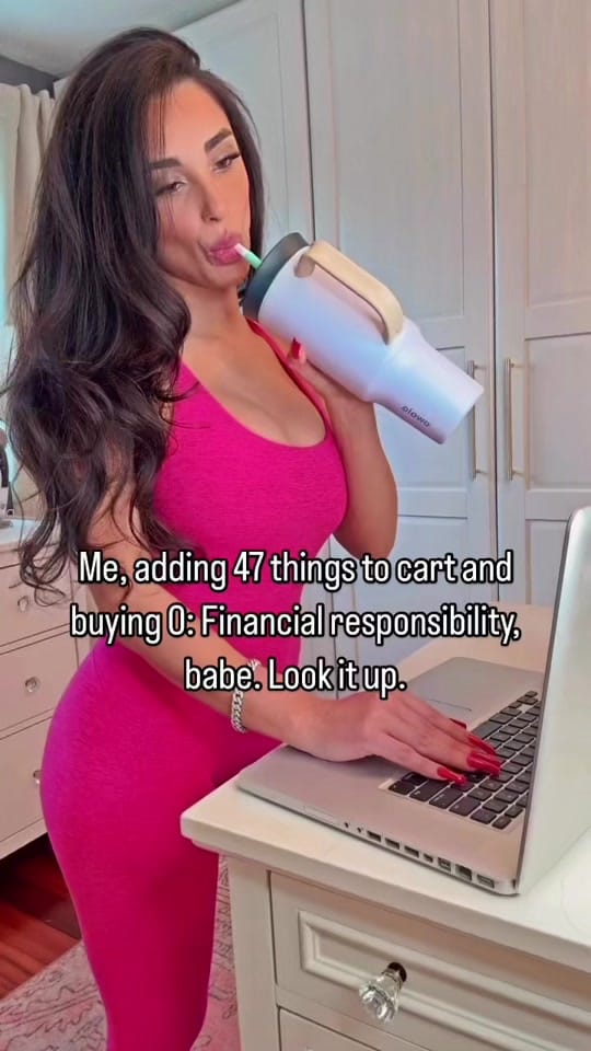 Post 9 by Tin_fit on TikTok (video)