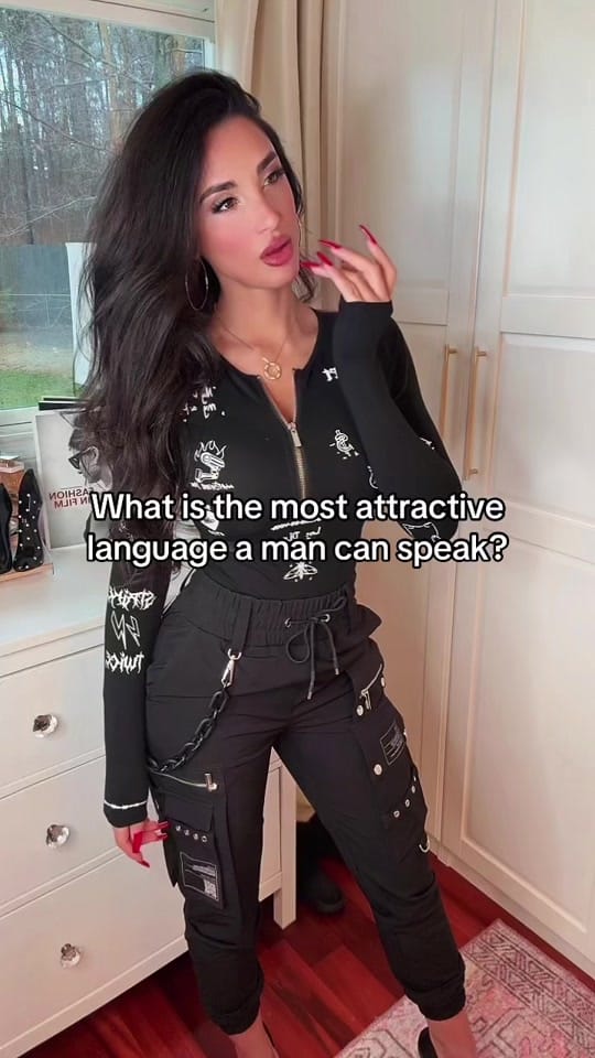 Post 5 by Tin_fit on TikTok (video)
