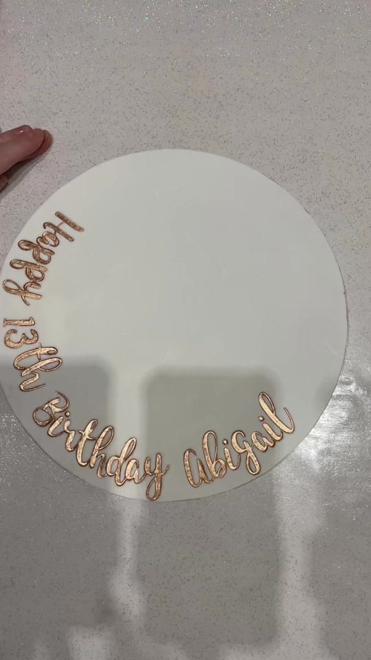 Post 10 by Charlotte’s Cakes on TikTok (video)