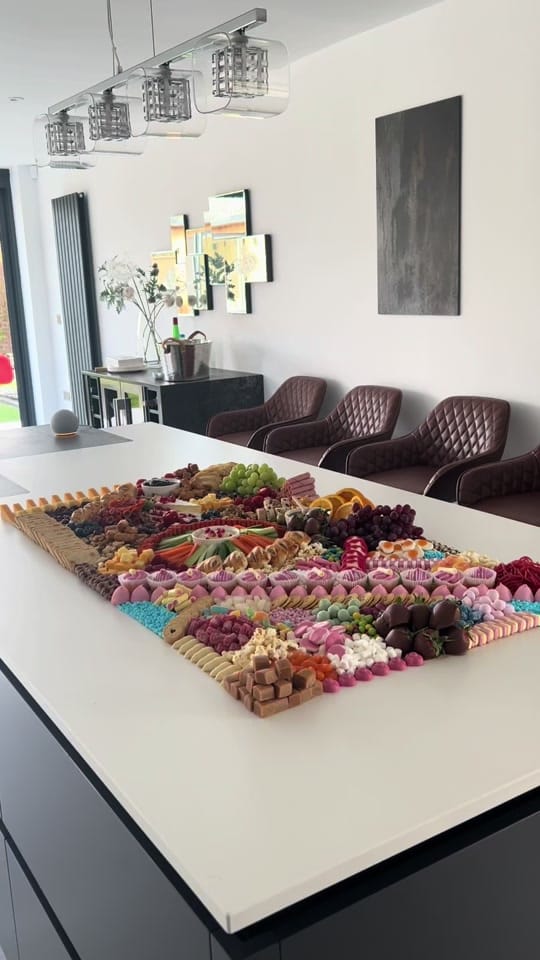 Post 2 by TheGrazefulGirls on TikTok (video)