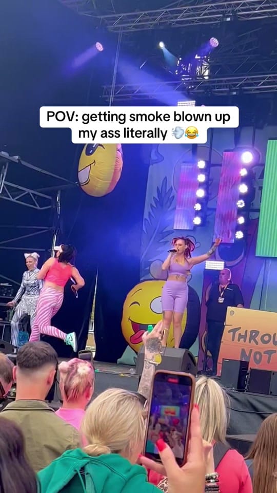 Post 2 by Charlotte Devaney on TikTok (video)