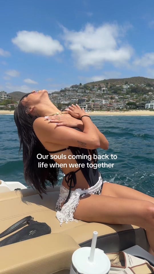 Post 9 by bellakutzner on TikTok (video)