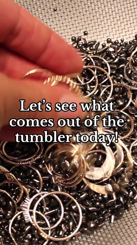 Post 3 by Kitty from Lumin Jewelry 🇨🇦 on TikTok (video)