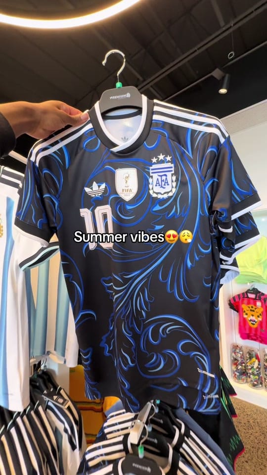 Post 7 by premiumsoccer.com on TikTok (video)