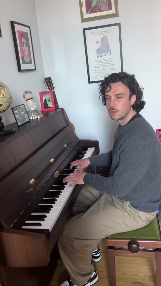 Post 6 by J Casa on TikTok (video)