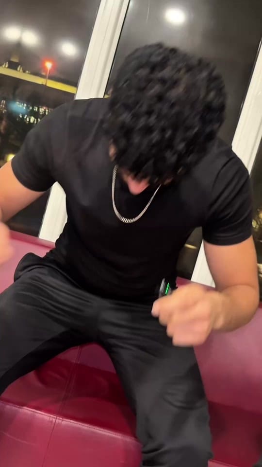Post 1 by CodingKabs on TikTok (video)