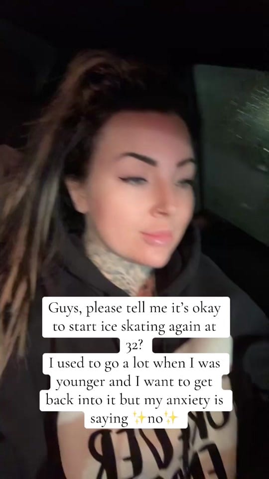 Post 8 by 𝓔𝓿𝓮𝓼 🖤 on TikTok (video)