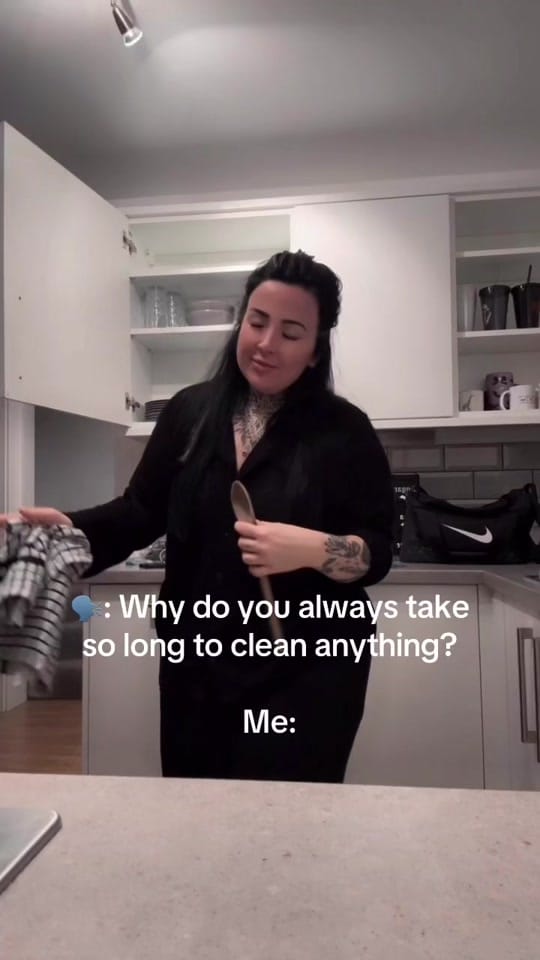 Post 9 by 𝓔𝓿𝓮𝓼 🖤 on TikTok (video)