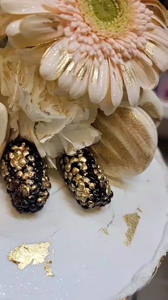 Post 3 by Cocoa Berry on TikTok (video)
