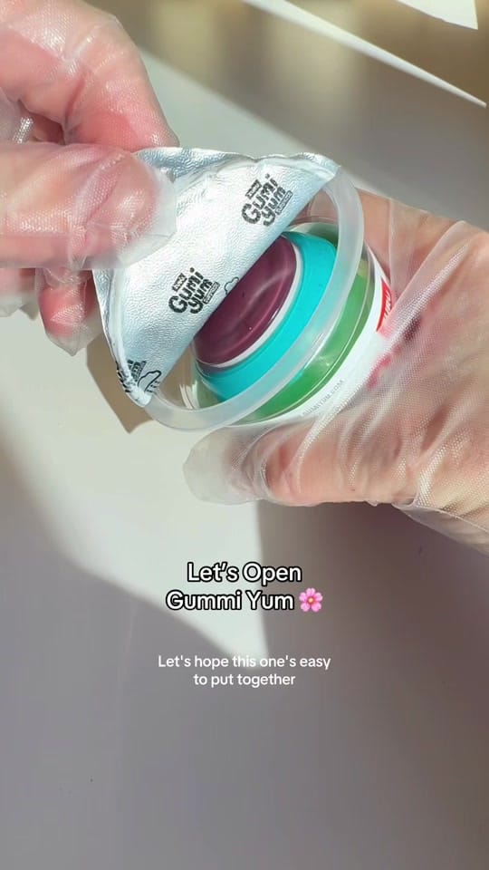 Post 7 by Freak Lunchbox on TikTok (video)