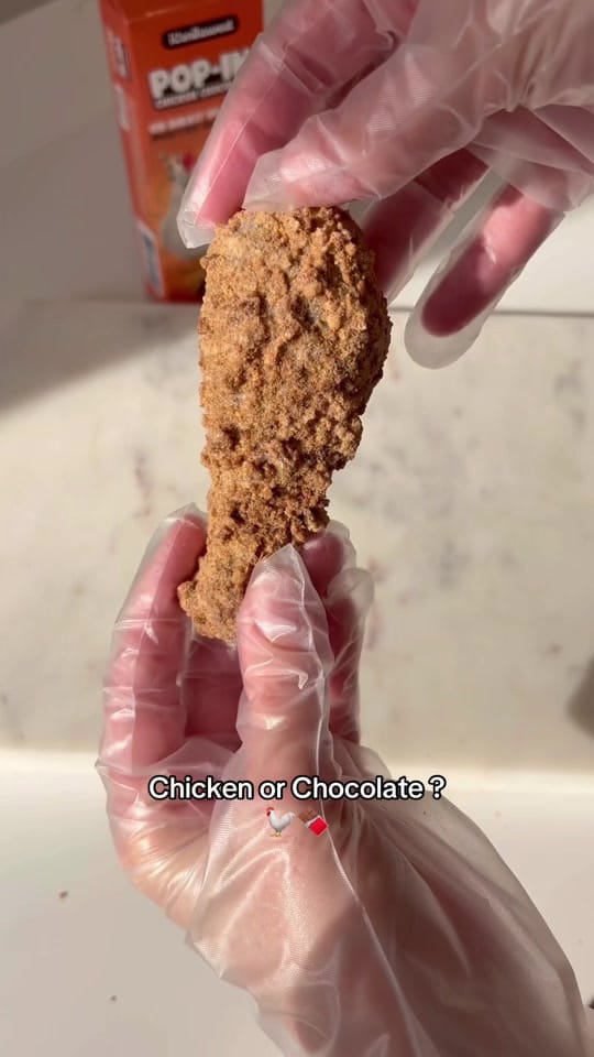 Post 6 by Freak Lunchbox on TikTok (video)