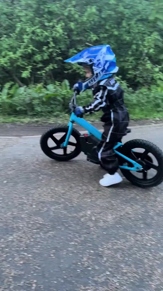 Post 2 by Aria Bikes on TikTok (video)