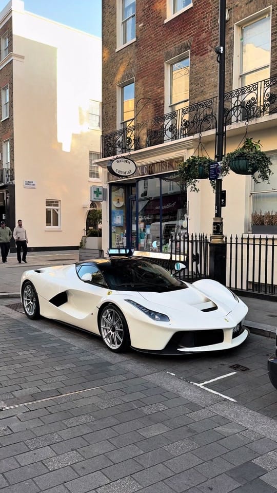 Post 6 by London Car Spots🤩🚀 on TikTok (video)
