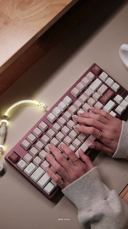 Post 5 by jesh.cozy on TikTok (video)