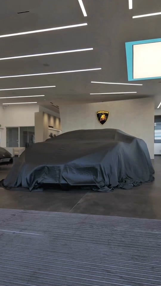 Post 5 by lamborghinimanchester on TikTok (video)