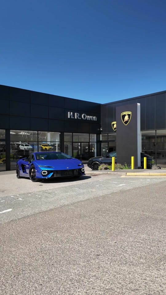 Post 2 by lamborghinimanchester on TikTok (video)