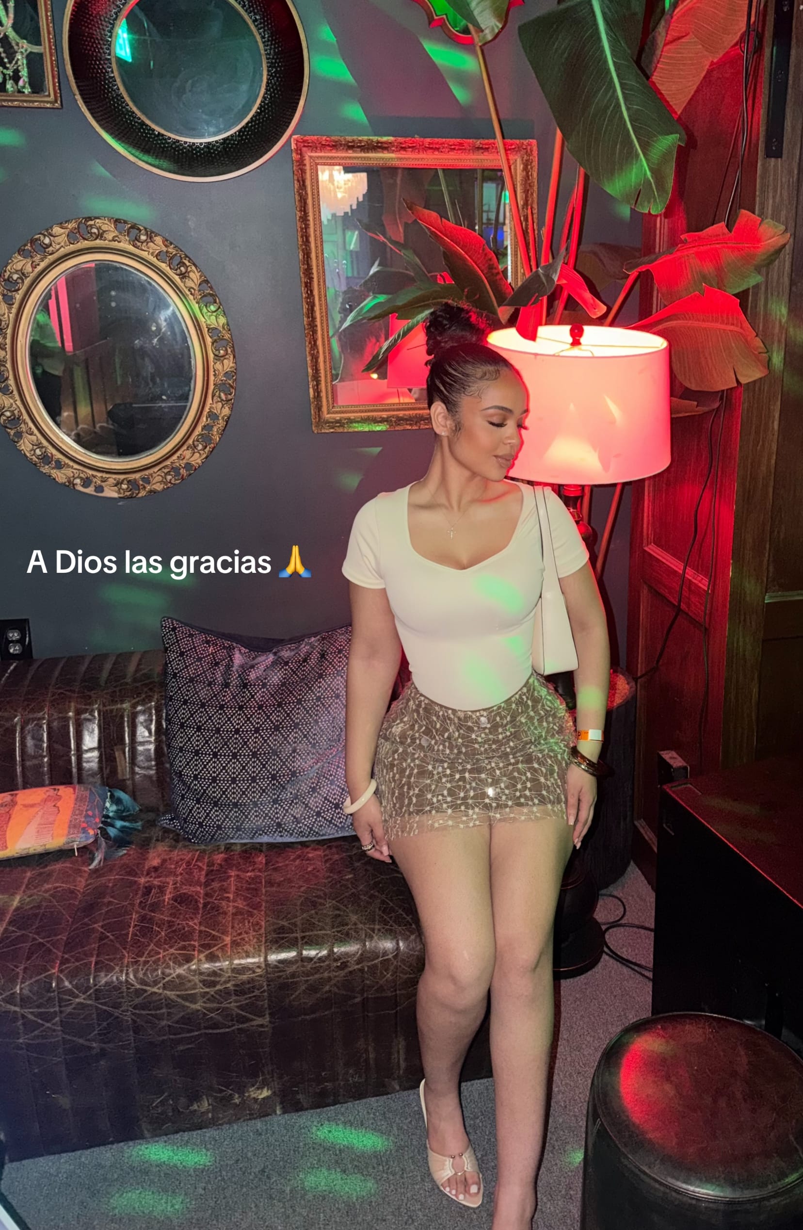 Post 2 by Alieska De León on TikTok (video)