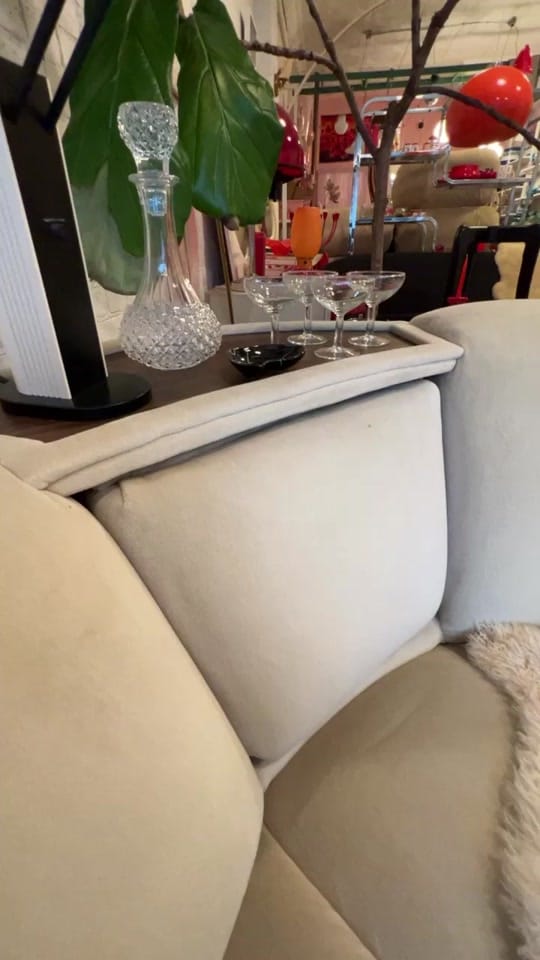 Post 8 by The Apartment Life on TikTok (video)