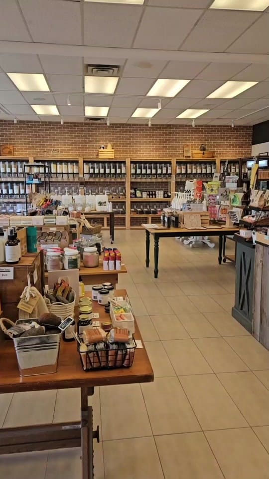 Post 4 by Earth Market on TikTok (video)
