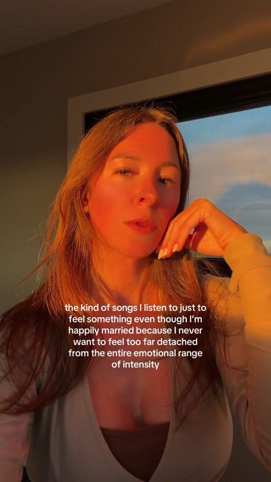 Post 10 by kassy • travel lifestyle ugc on TikTok (video)