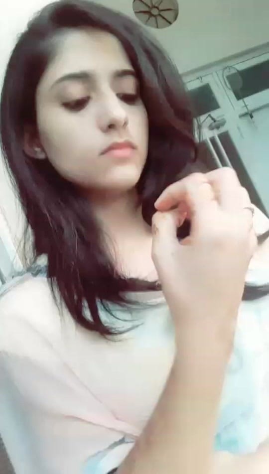 Post 7 by ❤Selfie queen ❤ on TikTok (video)