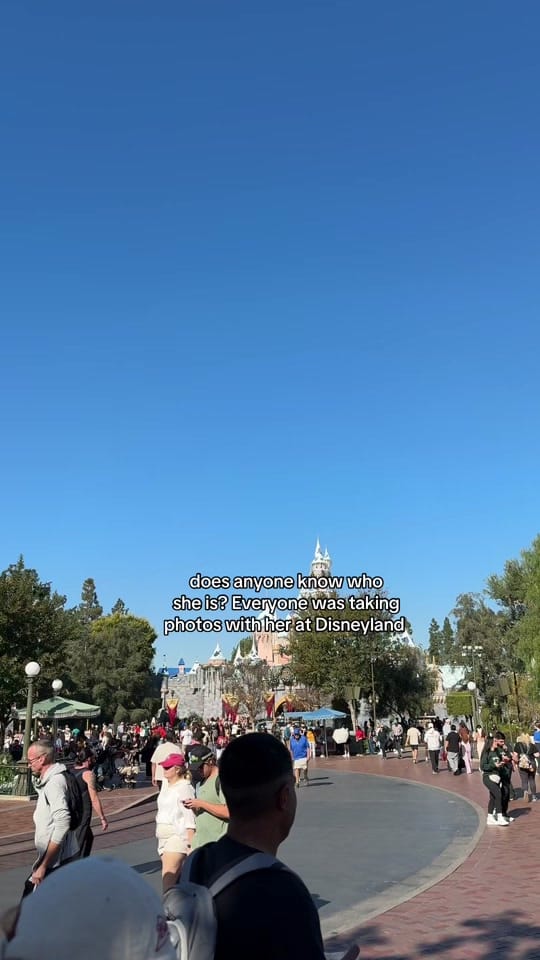 Post 9 by Sammy ◡̈ on TikTok (video)