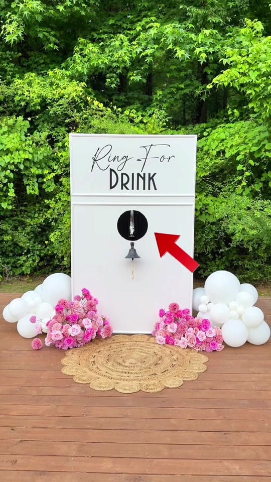 Post 1 by TheTayraPerezProject DIY Decor on TikTok (video)
