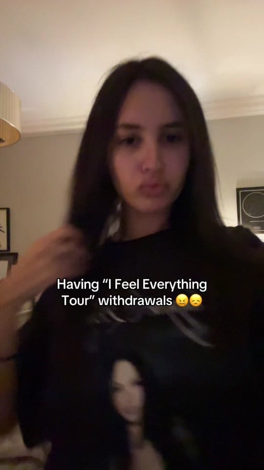 Post 5 by Y on TikTok (video)