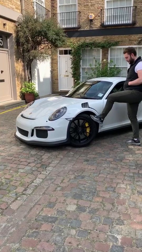 Post 10 by Thomas Howarth on TikTok (video)