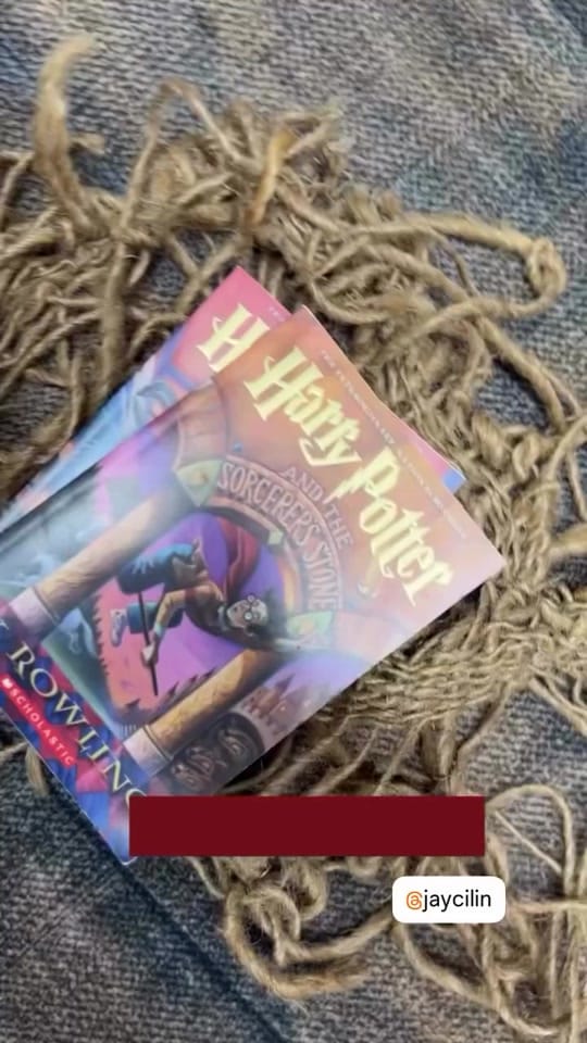 Post 4 by Honeylet on TikTok (video)