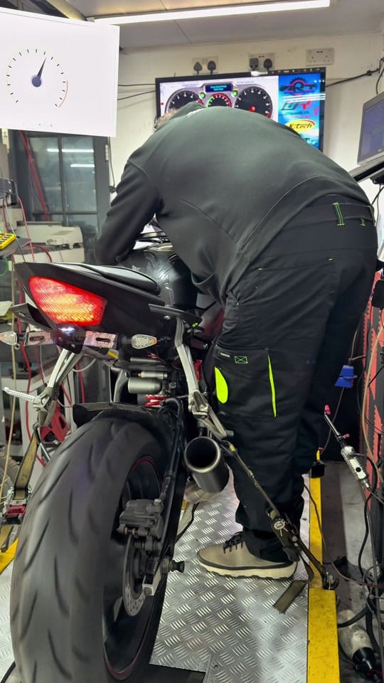 Post 7 by 🇷🇴Art Dyno&Suspension💪 🇬🇧 on TikTok (video)