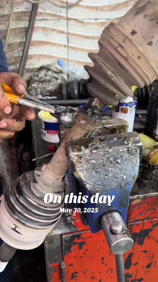 Post 2 by Mechanical Tricks on TikTok (video)