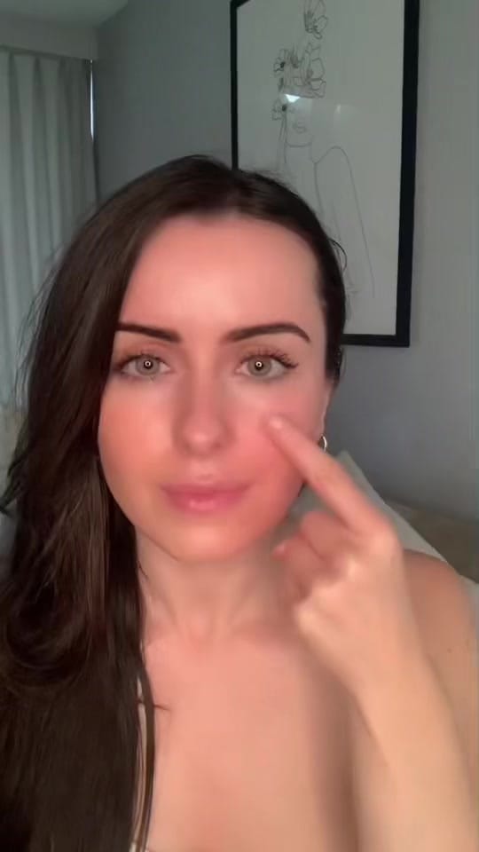 Post 9 by kimberlydematosskin on TikTok (video)