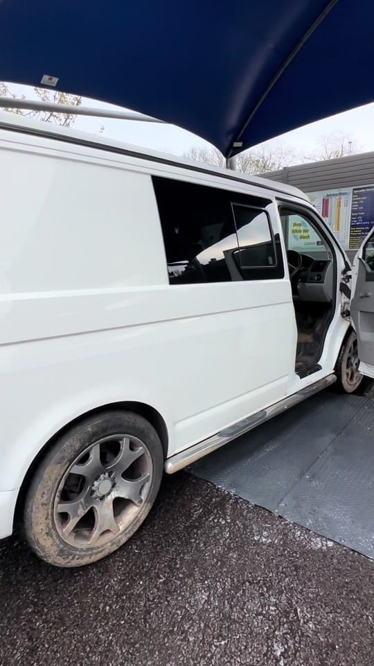 Post 4 by Fishponds_Car_Wash on TikTok (video)