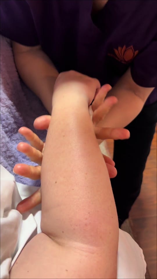 Post 2 by Andy Wellness on TikTok (video)