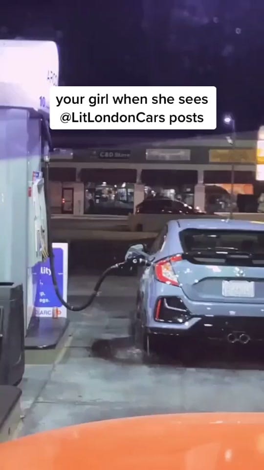 Post 7 by London’s Finest Whip on TikTok (video)