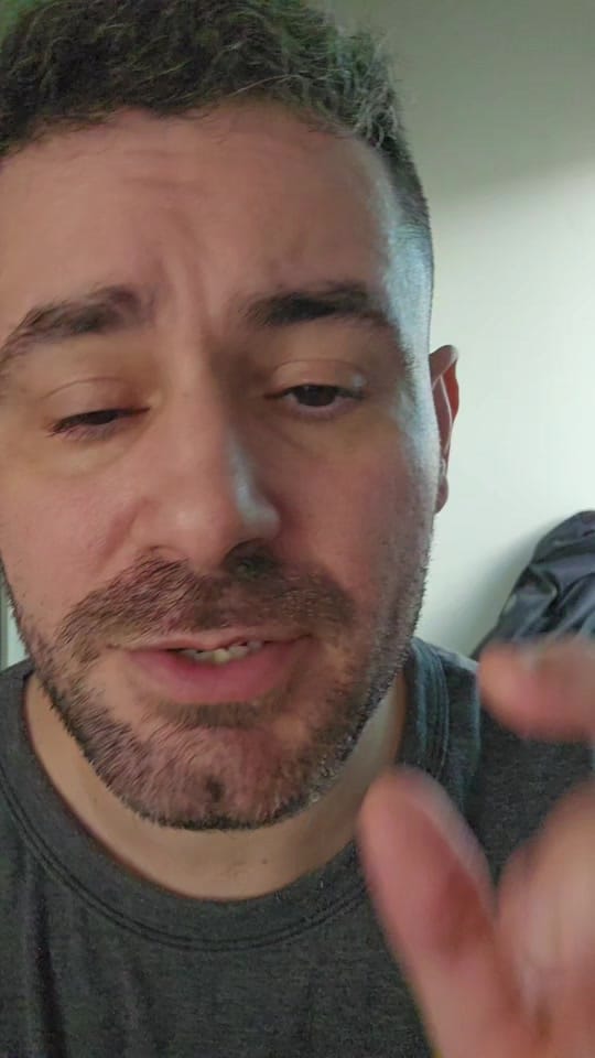 Post 6 by Michael Oliveira | Filmmaker on TikTok (video)