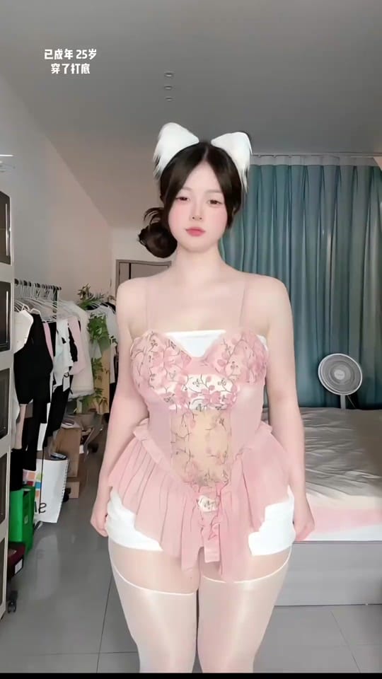 Post 10 by YO♡RA on TikTok (video)