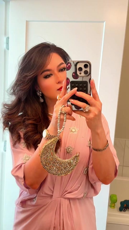 Post 6 by SOHA.CHANGEZI on TikTok (video)