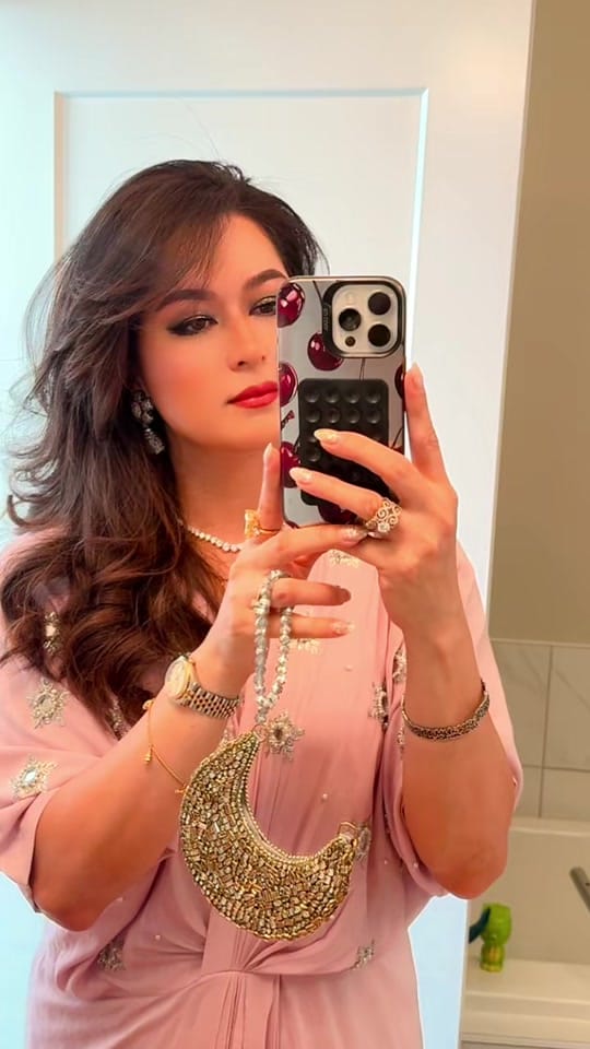 Post 5 by SOHA.CHANGEZI on TikTok (video)