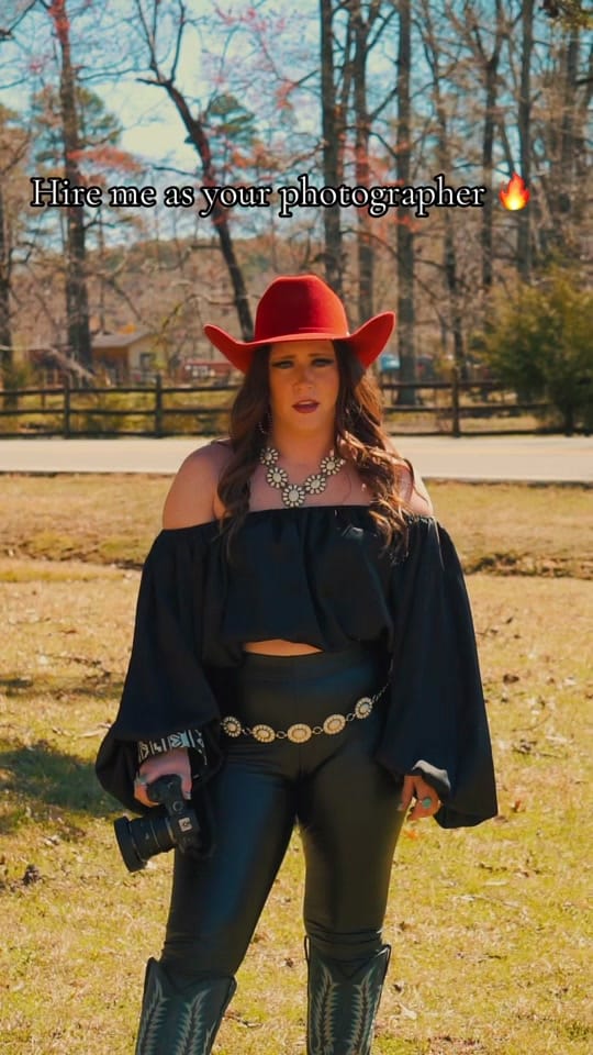Post 9 by Katlin Farris | Photographer | on TikTok (video)
