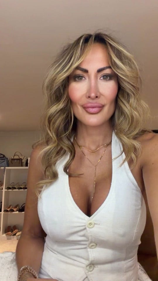 Post 2 by thethreadqueen on TikTok (video)