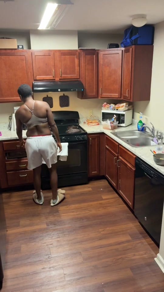 Post 7 by jennyyy.bennyyy on TikTok (video)
